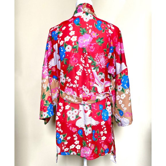 ♦️SOLD♦️Floral Open Kimono Red and Pink - Picture 14 of 15